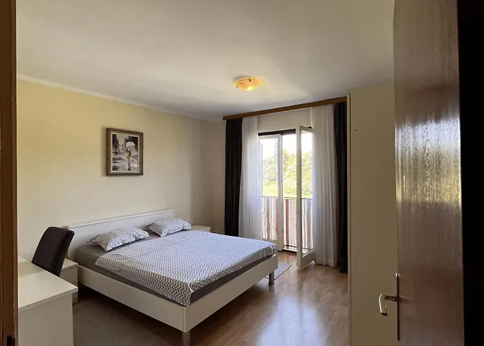 Sea View Filipo - *